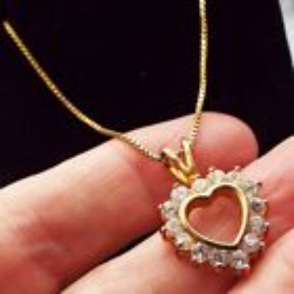 WHITE TOPAZ PRONG SET HEART GOLD VERMEIL OVER STERLING PENDANT NECKLACE 61 - Picture 2 of 3